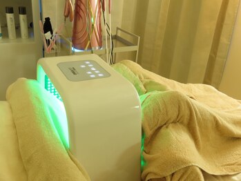 エミナ 神田店(Emina)の写真/＼女性専用サロン★完全個室のプライベート空間／誰にも言えない悩みをそっとケア。専門士フェムケアで◎