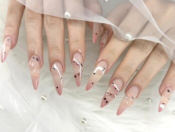 ミイ 四ツ橋店(Mii)の写真/【長さ出しもOK◎】トレンドの韓国系やキラキラ系、ワンホンネイルで他の人と差がつく指先へ導きます♪