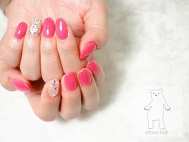 大人の透明感ピンクネイル