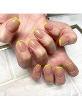 アムール(amour)/ベースカラーありフレンチネイル