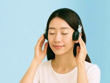 ルアナシンフォニア エクシア 恵比寿店(Luana-Sinfonia)/3,目元にヘッドセットを装着