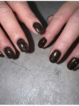 フラワーズネイル(flowers nail)/深みブラウン フラッシュネイル