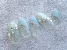 カトルナフ(quatre fois neuf)/アイスブルーの大人上品ネイル