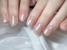 バドゥネイル(bud nail)/ホワイトミラーネイル