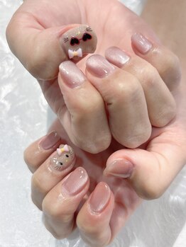 エムデコビューティ(M-DecoBeauty)/日焼けキティネイル