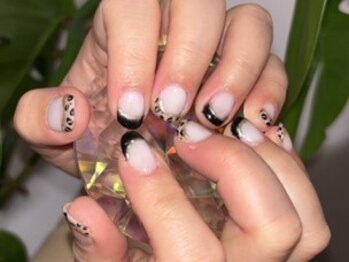 ブルーローズ(Blue rose)/フレンチハンドネイル