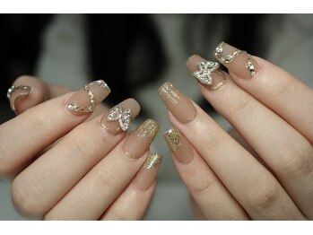 カカネイルズ(Kaka nails)/持ち込みデザインパーツやり放題