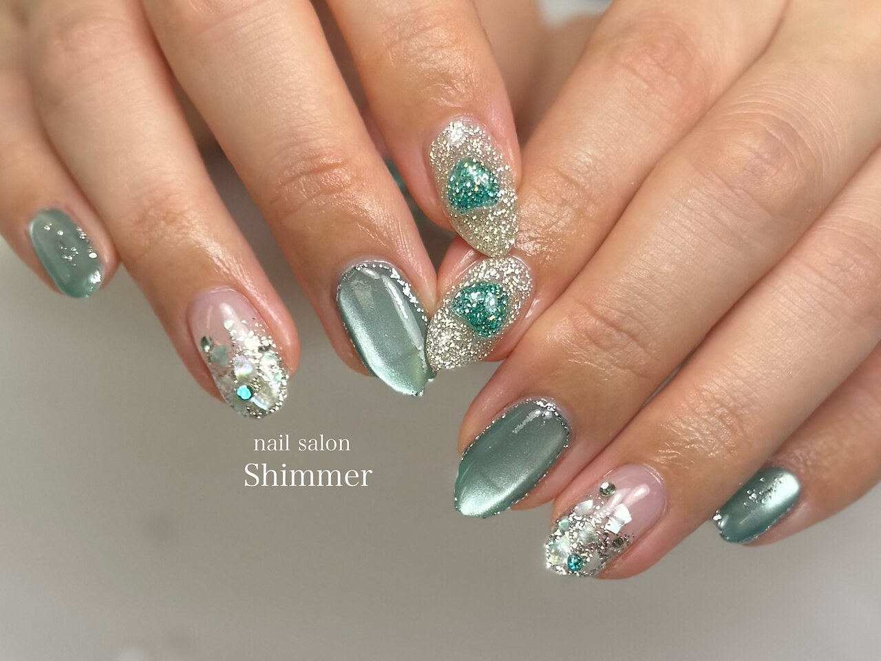 2025年-2026年冬トレンド】推しのネイルデザイン集｜人気順