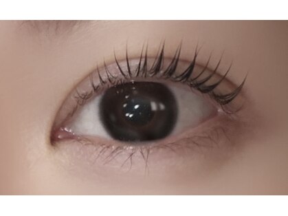 ネイルアンドまつ毛エクステ ルーナ イオンモール東久留米店の写真