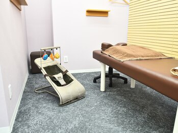 オリガミ鍼灸接骨院 旭丘院/施術スペース(個室)