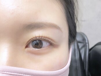 リープ(liip)/眉毛デザインとまつげパーマ