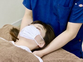 整体院 仁(JIN)/ガチガチ肩こり改善￥5980