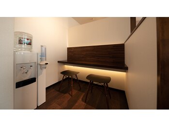 セルフィット鍼灸整骨院/待合