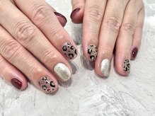 ワールド ビューティ ヴィヴァルト 宝塚店(WORLD BEAUTY VIVALTO)/レオパードネイル