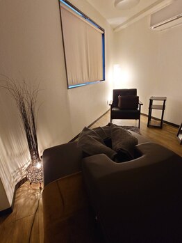 立川駅前 肩たたきの店/少しの時間でリフレッシュを