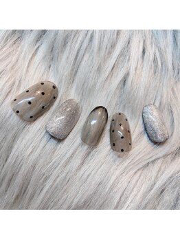 エミィ(emii)/定額ネイル・9