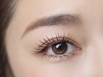 Clea【クレア】長さだし/ワンホン/フィルイン/まつげパーマ/マツエクの写真/一人ひとりの目の形や生え癖に合わせたデザイン提案◎あなたの魅力を最大限に引き出す目元へ導きます