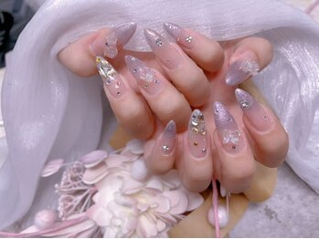 スノーネイルサロン 新宿店(Snow nail salon)の写真/雑誌掲載サロン★モデルも通う人気店☆パラジェル長さ出しの美フォルムが人気の秘密♪[パラジェル]