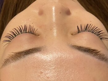 Nail&Eyelash Studio gleam【グリーム】の写真/海外トレンドをいち早く体験!モチと軽さ抜群のボリュームラッシュ◎目元が一気に華やぐ集中メニューも☆