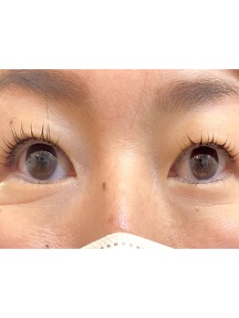 ナチュラル上品な目元にしたい