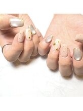 フレイムス アイラッシュ アンド ネイル(FRAMES)/マグネット×ゴールドアート