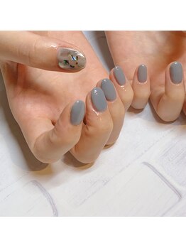 エムネイル(Ｍ)/秋のくすみブルーグレー