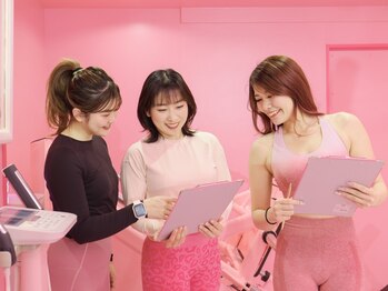 ピンクジム(PINK GYM)の写真/【始めるなら今！ダイエット応援キャンペーン】当日入会で入会金0円！初心者の方でも楽しくトレーニング♪