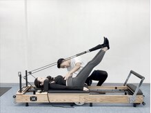 マシンピラティスで身体の歪みや柔軟性を改善！