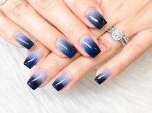 ネイルキュート アンド クールラッシュ 亀有店(nailcute & CoolLash)/黒グラデとマグネットネイル