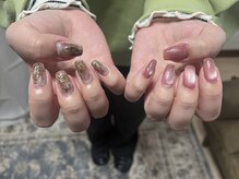 シャルール(chaleue)/ちぐはぐネイル