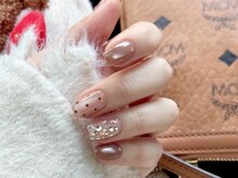 センスネイル(Sense Nail)/ベージュ系上品ネイル