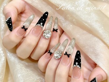 サロン ド ミニュイ(Salon de Minuit)/ガーリーネイルドットリボン