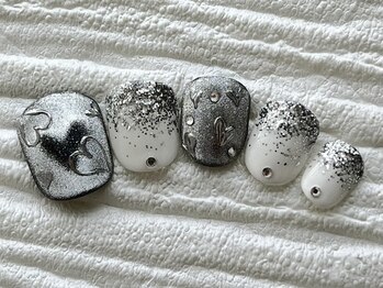 ハニービービー(Honey Bee Bee)/フットハートマグネットネイル