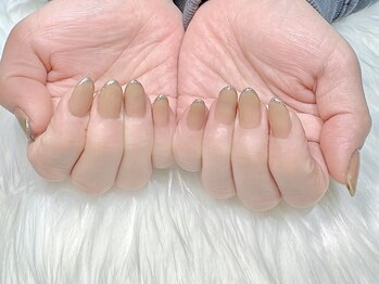 ヒールネイル(heal nail)/beige×ラメfrench.