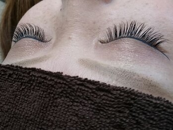 ネイルアンドアイラッシュサロン ココクレール(cococlair)/まつげエクステ180本コース