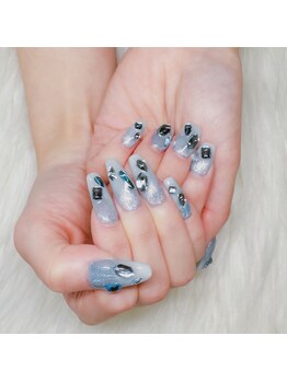 ルピナス(LUPINAS)/スタッフネイル～氷ネイル～