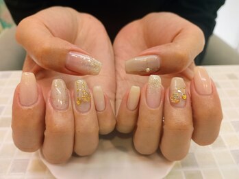 エムネイルズ(m nails)/