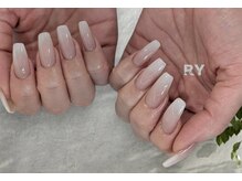 フォルムに拘っています。シンプルでも美しいネイルを作ります！