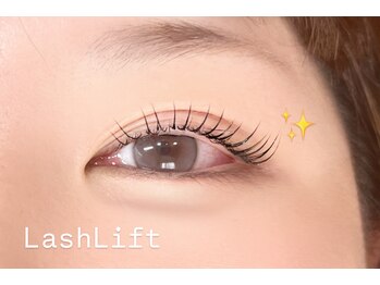 アイモア 金山店(eye mor.)/立ち上げカール