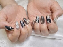 チュリップ(Tulipe)/アーガイルネイル