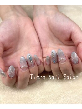 ティアラ(Tiara)/持ち込みデザイン