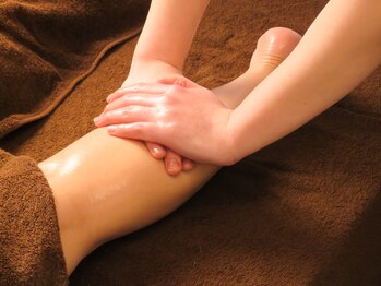 メグミ(Megumi)/パンパンになった足をスッキリ♪