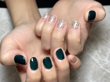 レディグリッター(Lady glitter)/グリーン&ラメアシメカラー