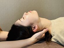 キュアフロウ 橿原店の雰囲気（【服の上からリンパ】リンパで首・ヘッド疲れもスッキリ♪）