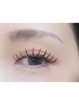 ボリュームのある目元にしたい