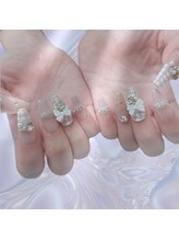 ルーミー アンド コー(Roomy&co.)/千鳥柄ネイル