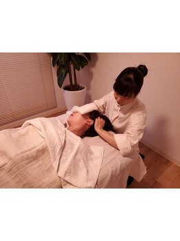 ヘッドスパで癒されたい