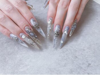 スノーネイルサロン 新宿店(Snow nail salon)の写真/【ジェルスカルプコース】が人気♪スカルプ専門の当店で自爪を育てながら、思わず見惚れる爪先を演出★