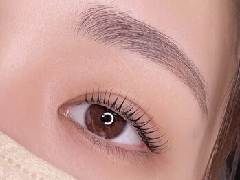 リンベル 豊田店(LINBELLE)の写真/自まつ毛をいかしてくるんと上がった自然に可愛いぱっちりEYEに★モチやキープ力も◎理想の目元を叶えます!