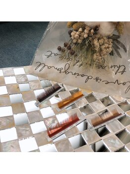 シルプラス(cils+)/flat brown .